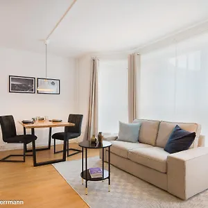 Am Brandenburger Tor Apartamento Berlim