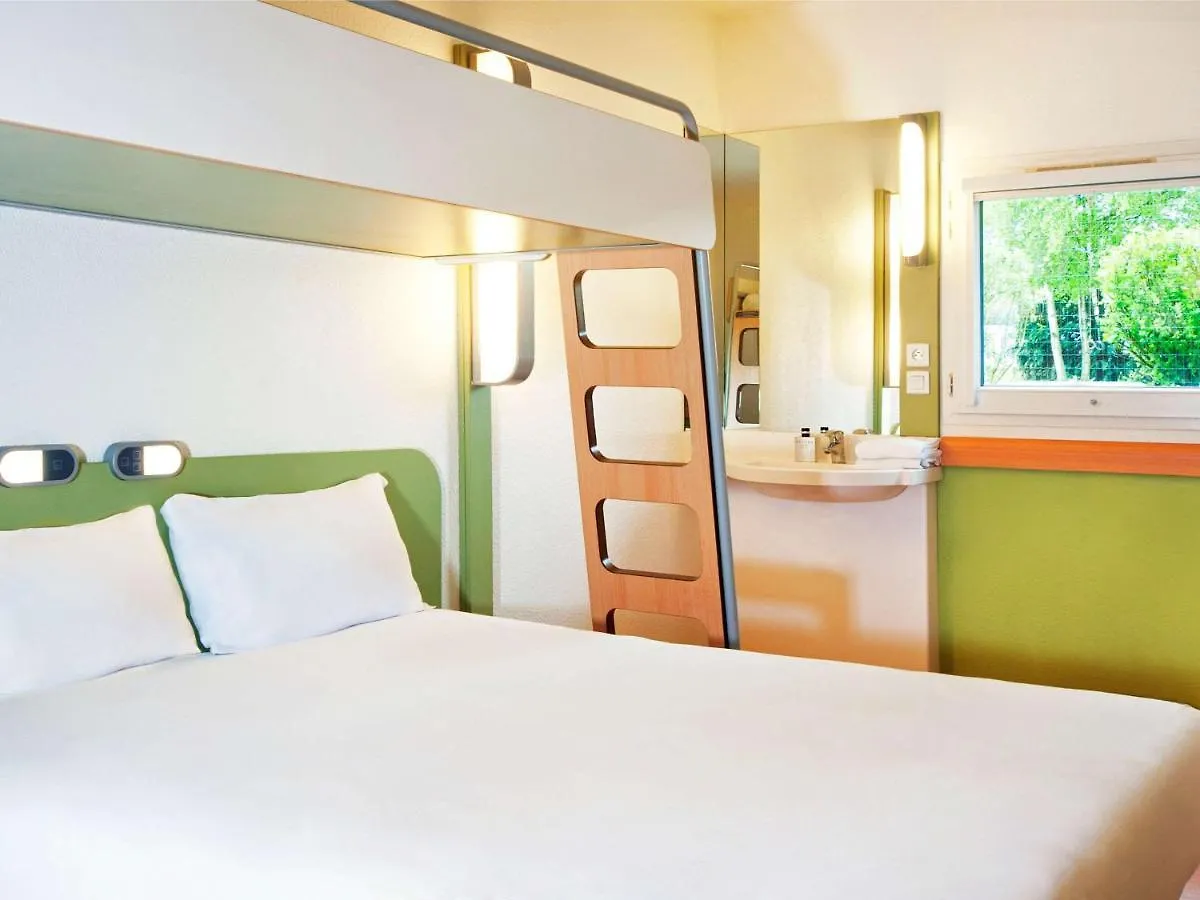 Ibis Budget Hamburg City 2*,